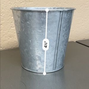 Small galvanized tin